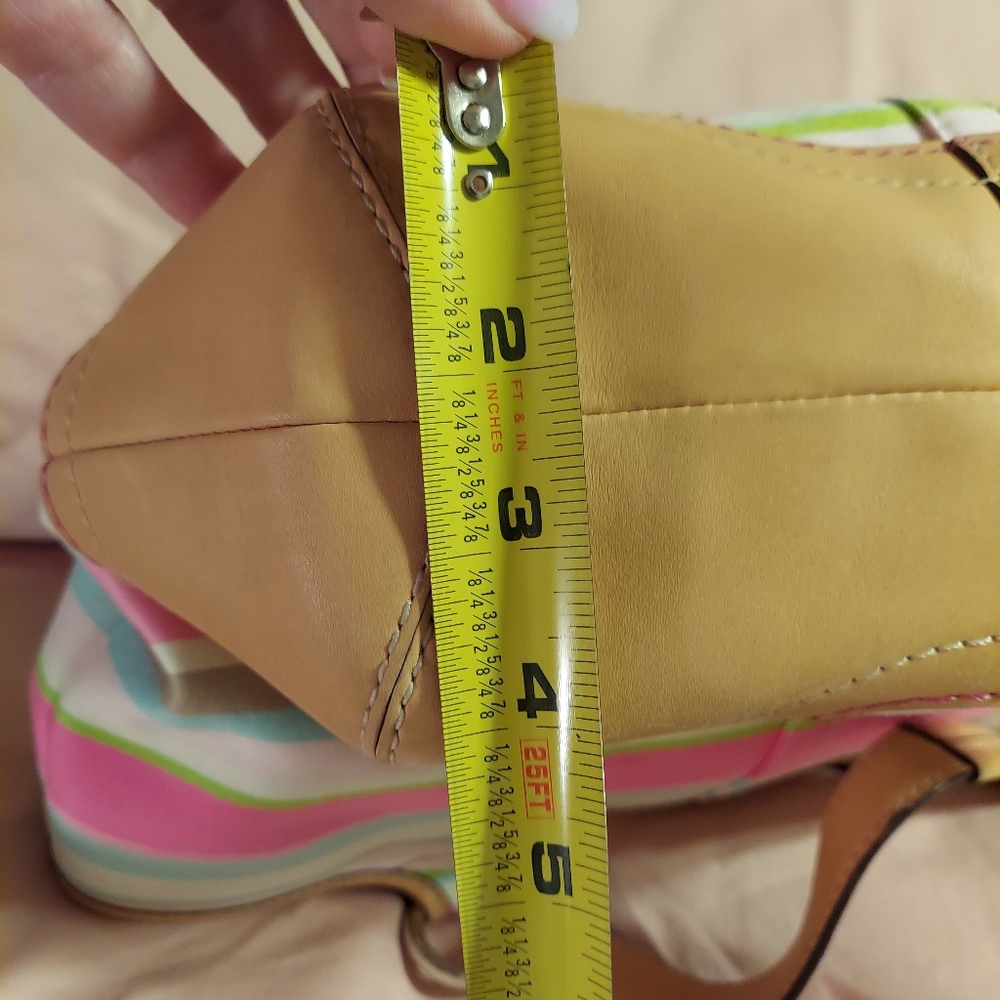 Pretty Coach Bag - Picture 13 of 15